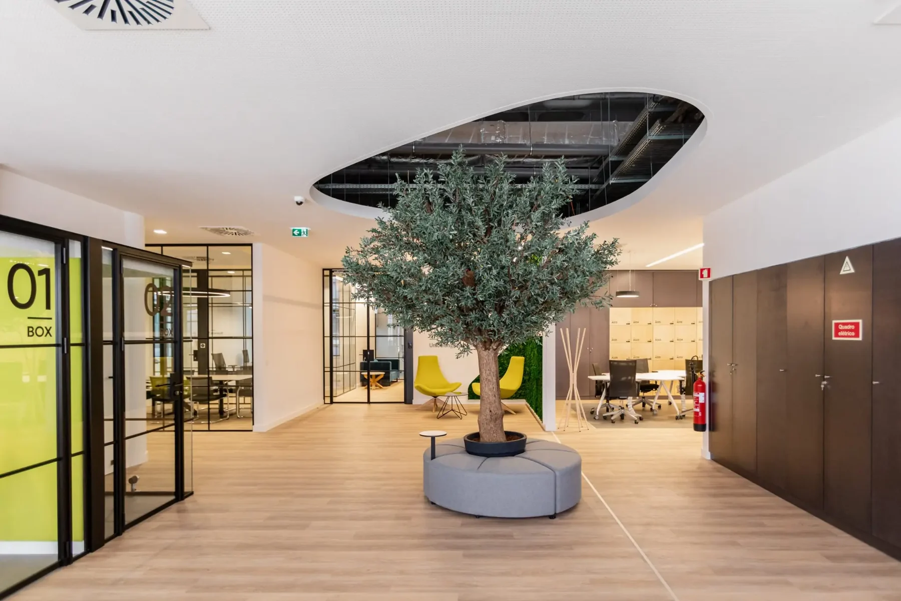 Grand espace de travail Novatis
