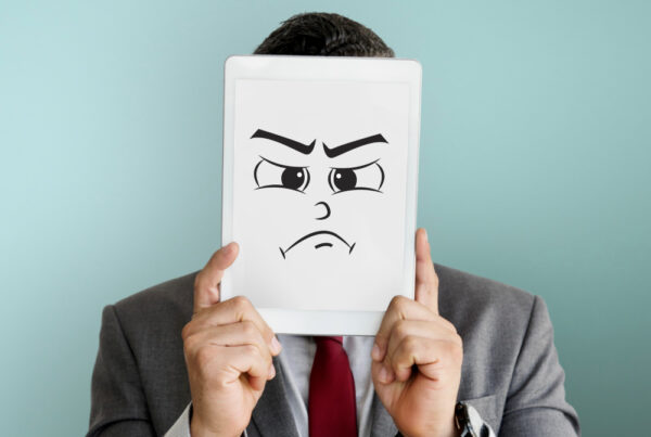 mefiance-entreprises-prestataires-paris